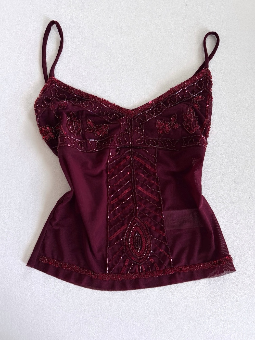 Edikted Burgundy Beaded Sequin Mesh Cami
Top Size S